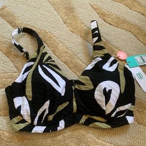 Seafolly DD cup bikini top New with tags, great support! Size 12